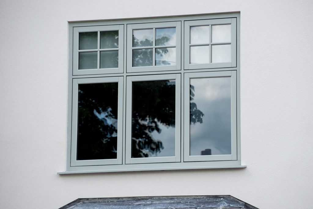 chartwell green flush window