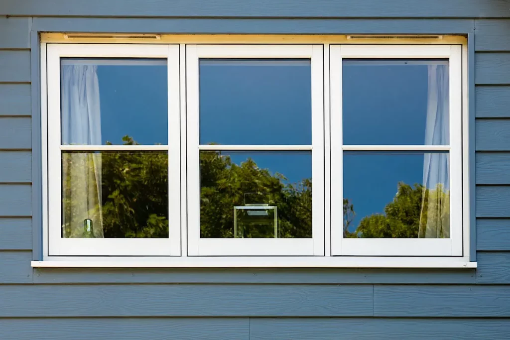 How Local Window and Door Installers Solve Snagging Issues Faster Than National Firms 2 neat flush sash window