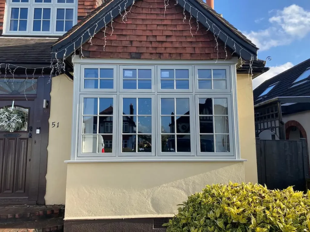painswick flush sash bay window